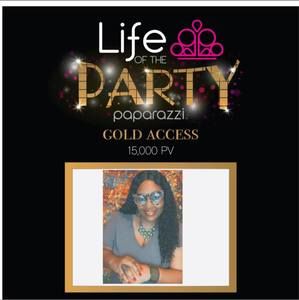 Meet your Posher, Monique